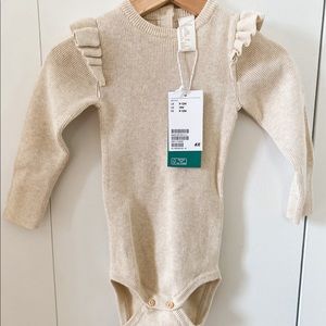 H&M Conscious Baby Exclusive Light Beige Long-sleeved Bodysuit
